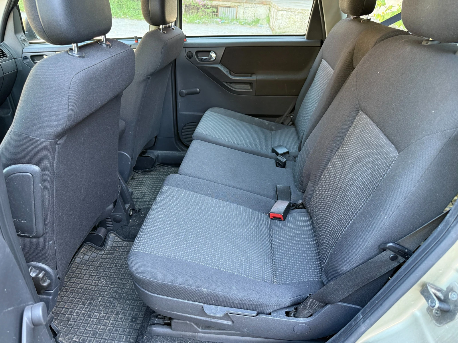 Opel Meriva 1.4i - изображение 10