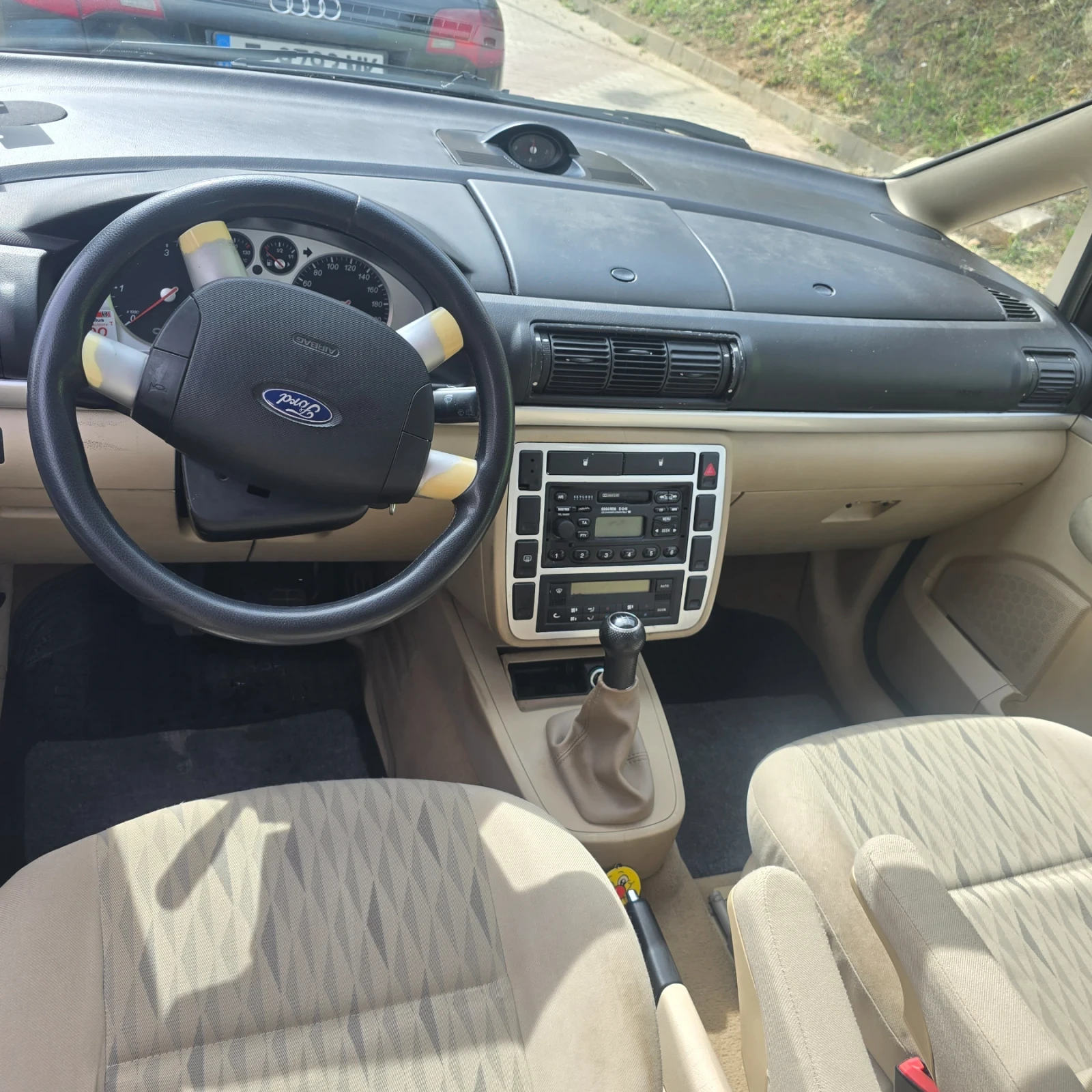 Ford Galaxy  - изображение 5