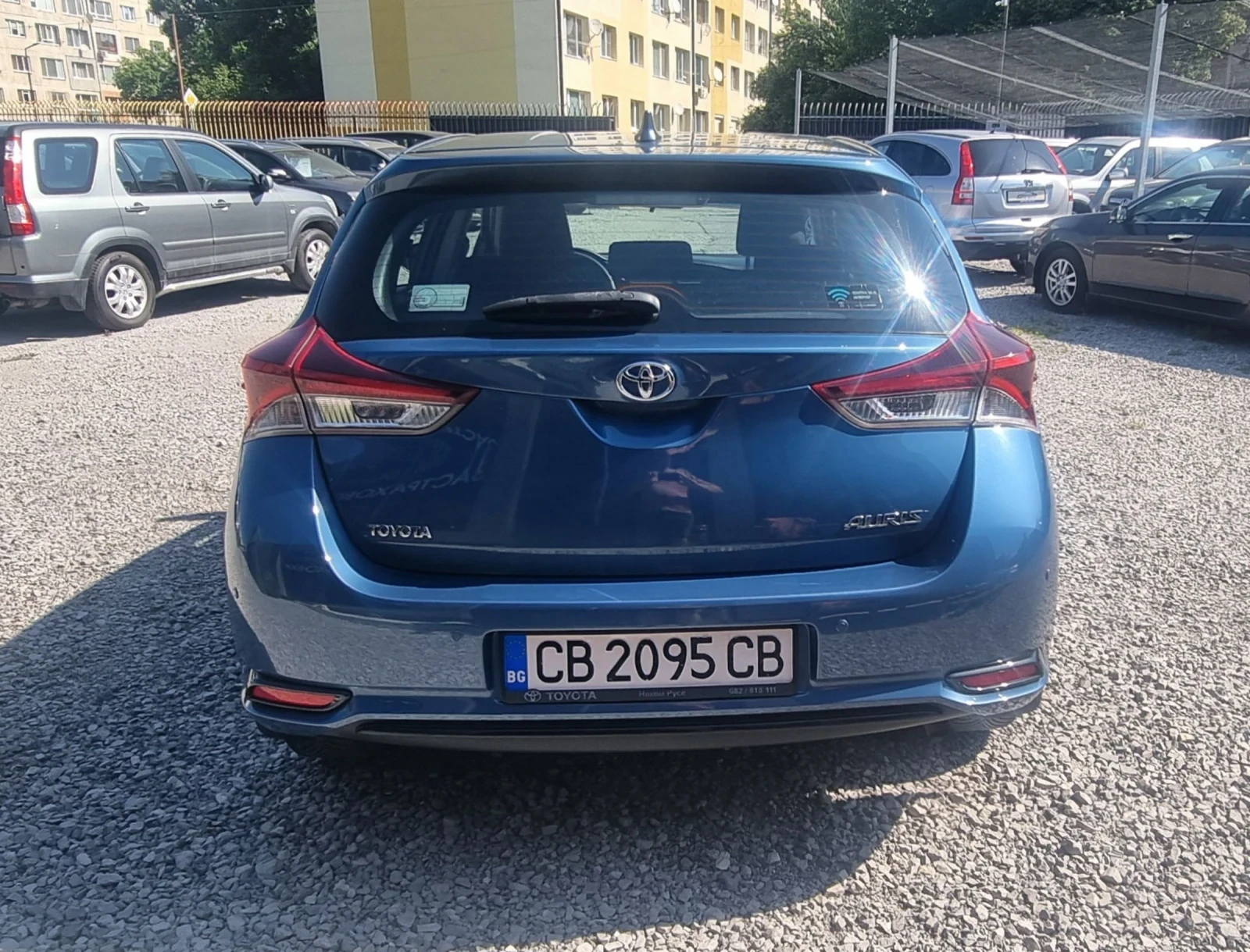 Toyota Auris 1.3 VVT-i Платено всичко до края на годината! - изображение 6