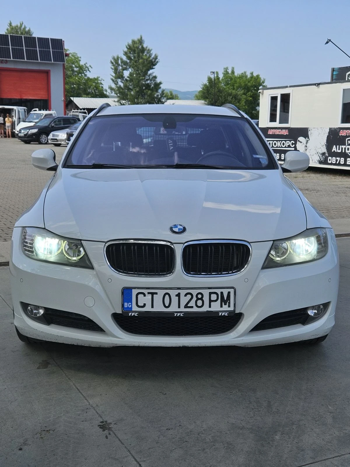 BMW 320 2.0i* Facelift  - изображение 2
