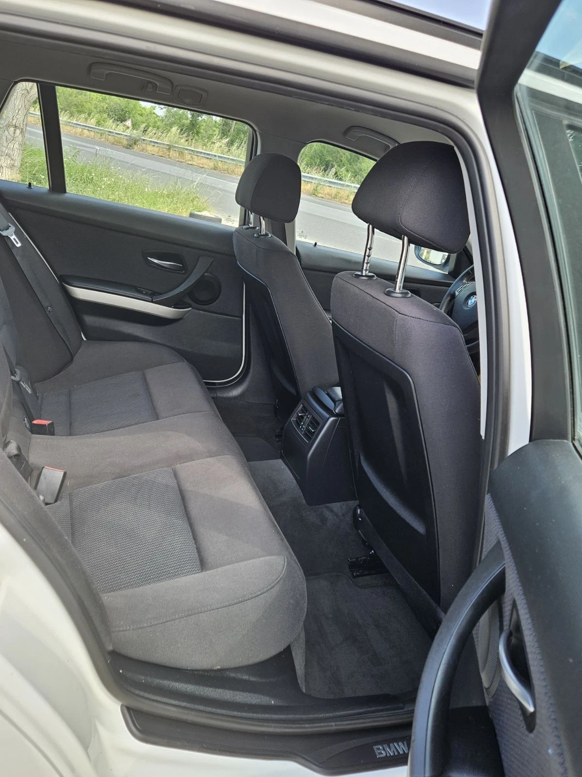 BMW 320 2.0i* Facelift  | Mobile.bg   12