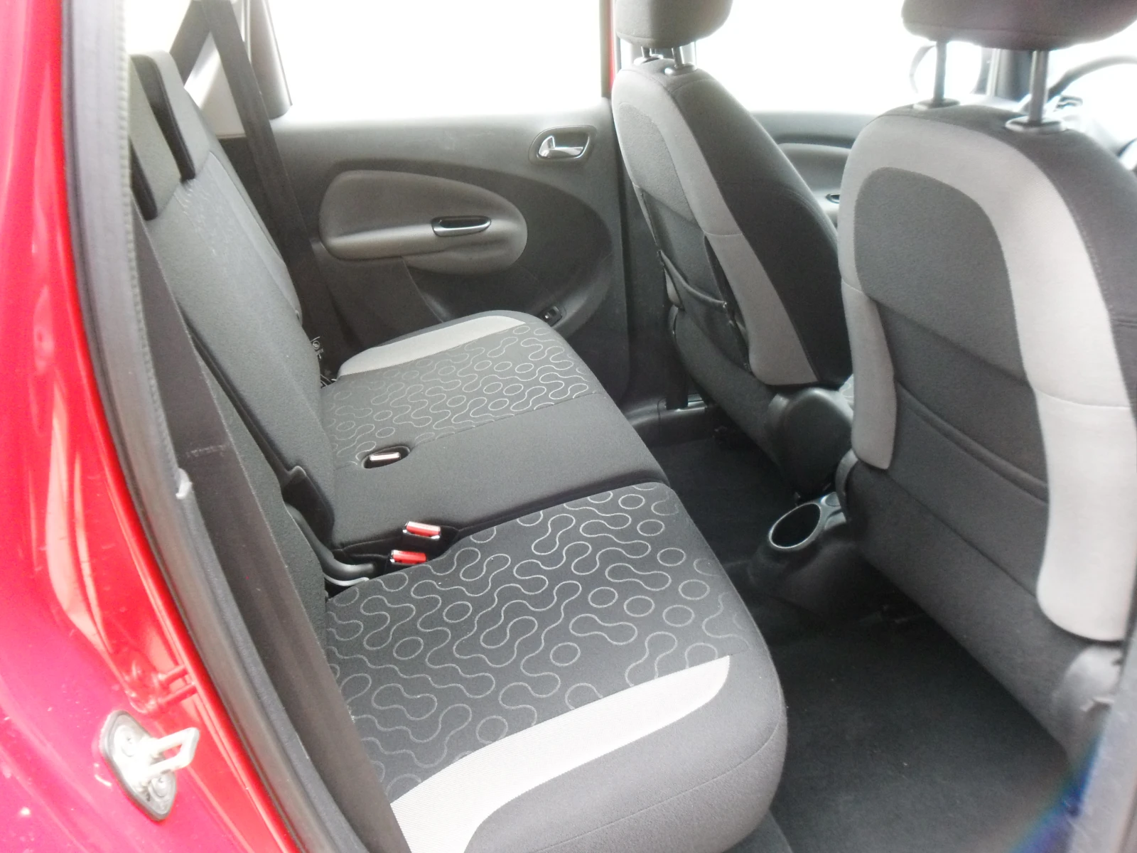 Citroen C3 Picasso 1, 4I-KLIMATIK-ТОП СЪСТОЯНИЕ - изображение 10