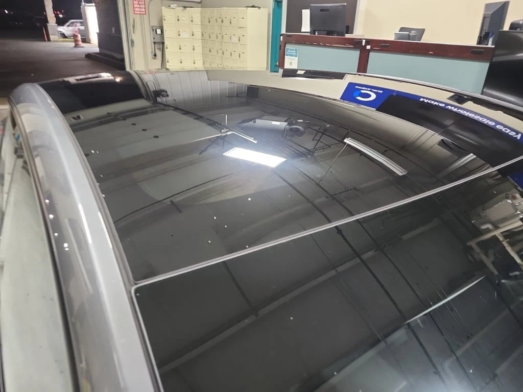 Tesla Model Y * LONG RANGE * CARFAX * ��� ������������ ������ | Mobile.bg � ����������� 16