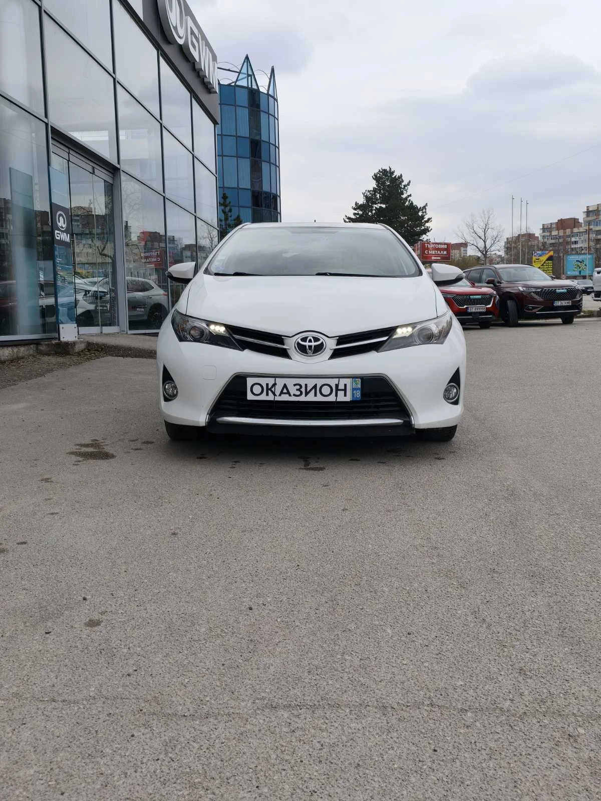 Toyota Auris 1.3, снимка 3 - Автомобили и джипове - 53279582