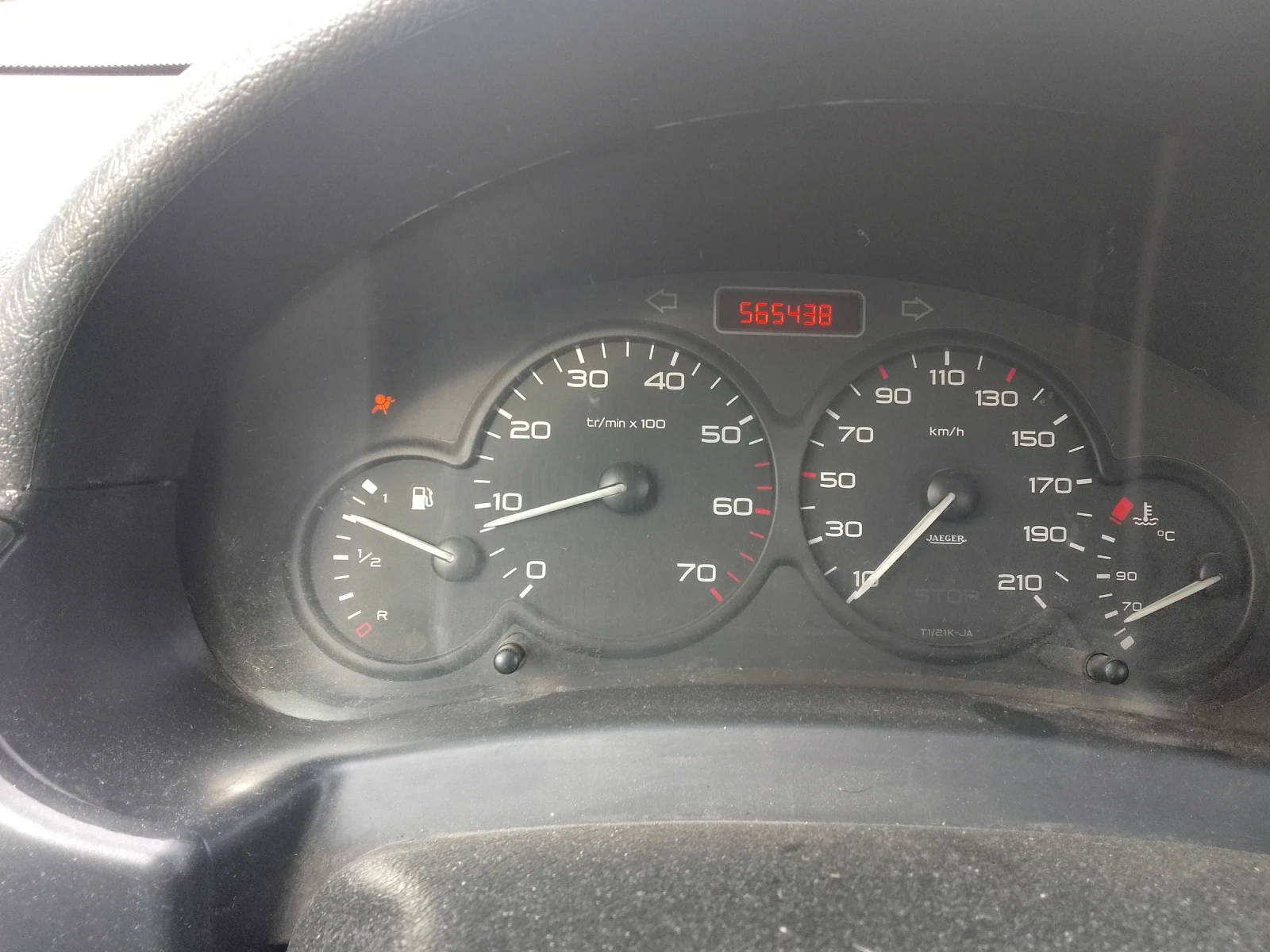 Citroen Berlingo 1.6hgi - изображение 9