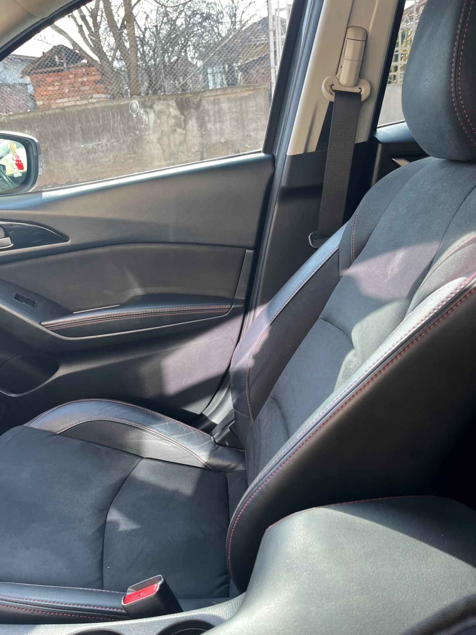 Mazda 3  - изображение 5