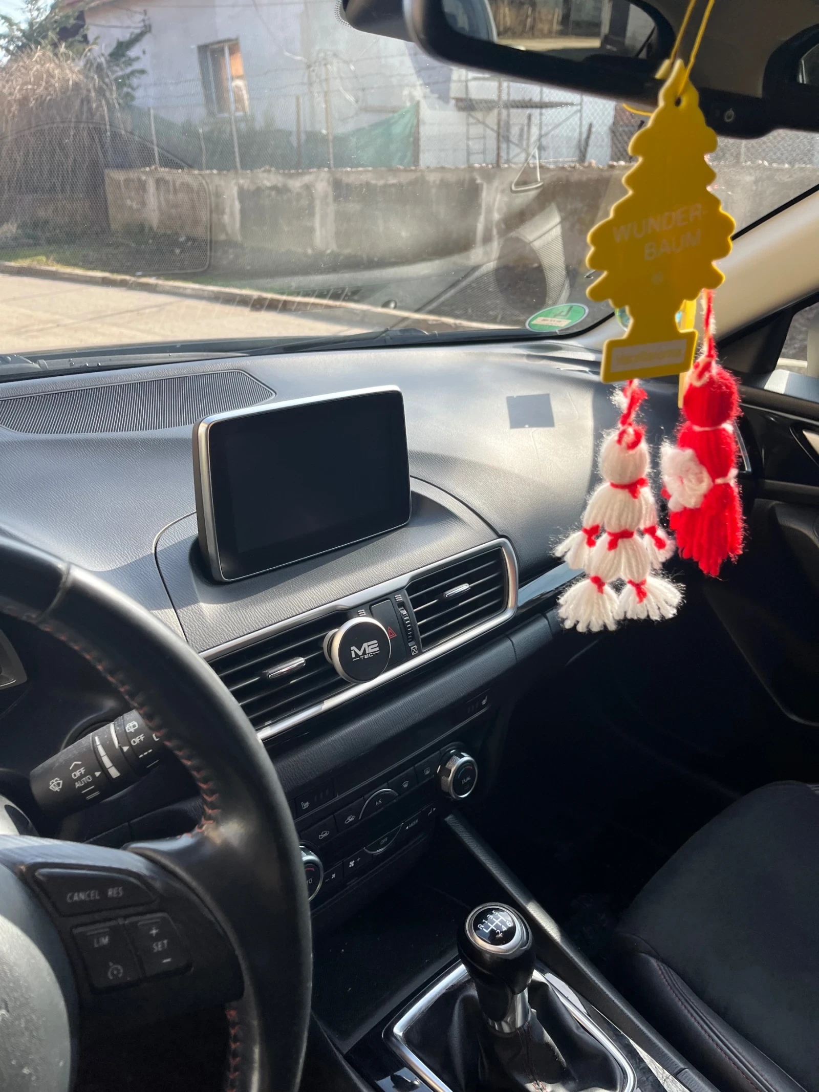 Mazda 3  - изображение 7