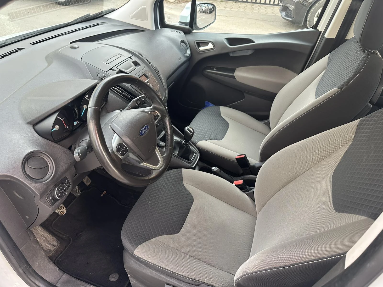 Ford Courier, снимка 3 - Автомобили и джипове - 53990614