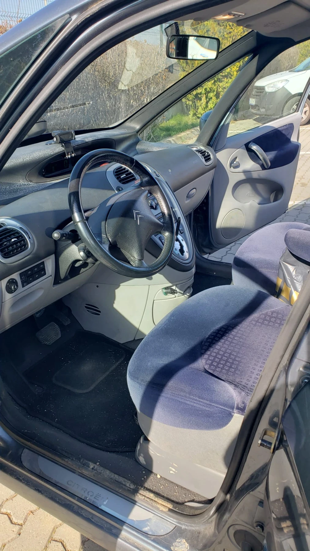Citroen Xsara picasso, снимка 9 - Автомобили и джипове - 54113424