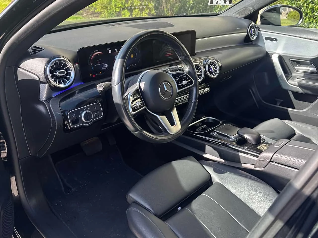 Mercedes-Benz A 220 * CARFAX * БЕЗ ИНЦИДЕНТИ * , снимка 10 - Автомобили и джипове - 54132680