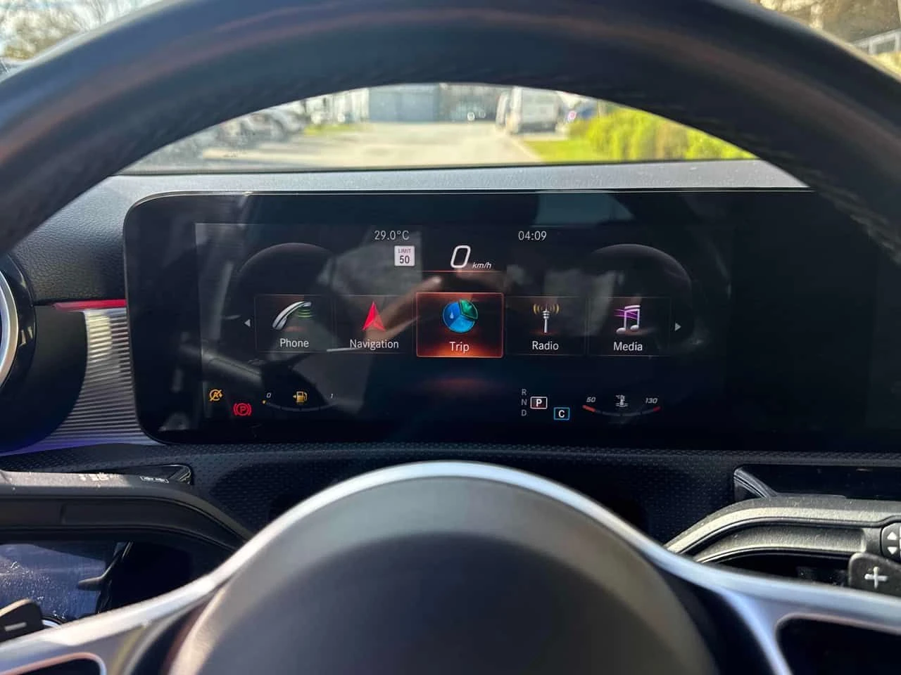 Mercedes-Benz A 220 * CARFAX * БЕЗ ИНЦИДЕНТИ * , снимка 8 - Автомобили и джипове - 54132680