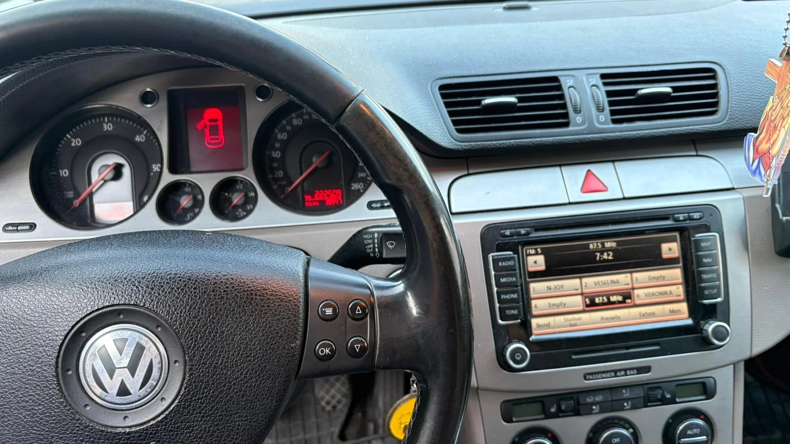 VW Passat, снимка 9 - Автомобили и джипове - 54248325