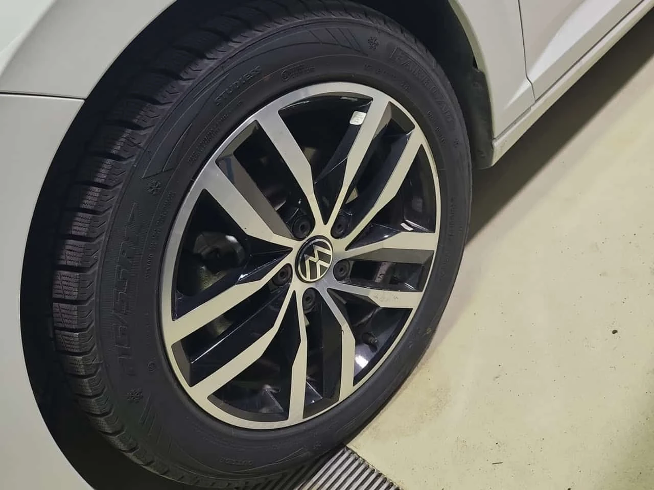 VW Jetta * Comfortline * ПОДГРЕВ* KEYLESS* , снимка 7 - Автомобили и джипове - 54380357