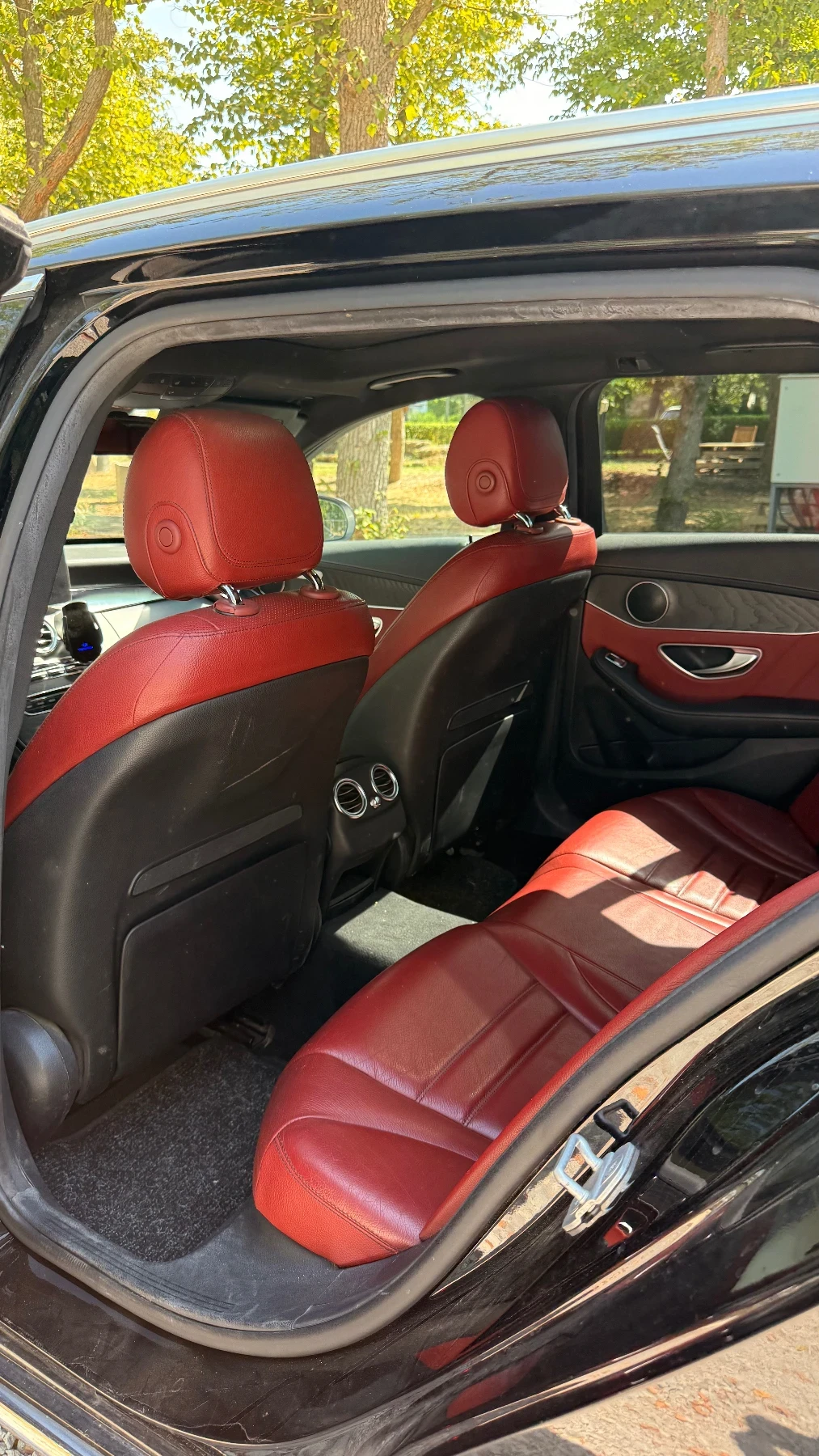 Mercedes-Benz C 250 AMG Line, снимка 15 - Автомобили и джипове - 54402571