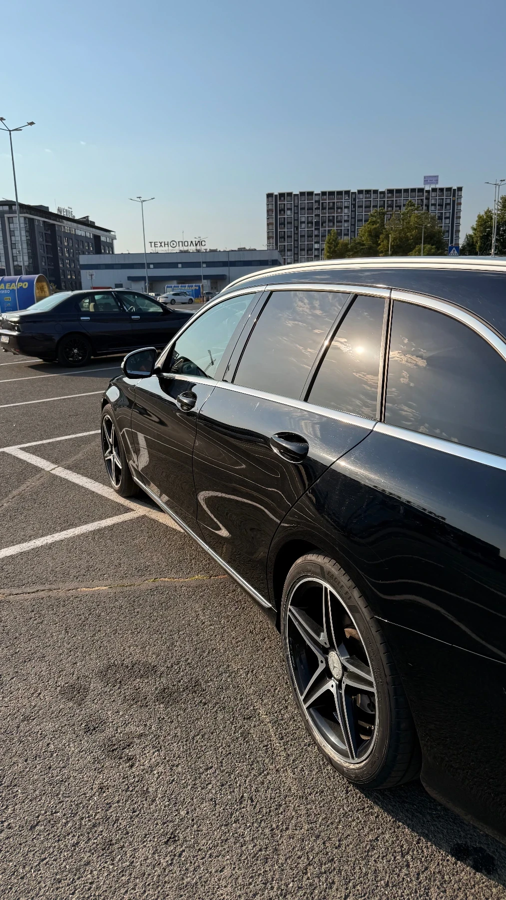 Mercedes-Benz C 250 AMG Line, снимка 7 - Автомобили и джипове - 54402571
