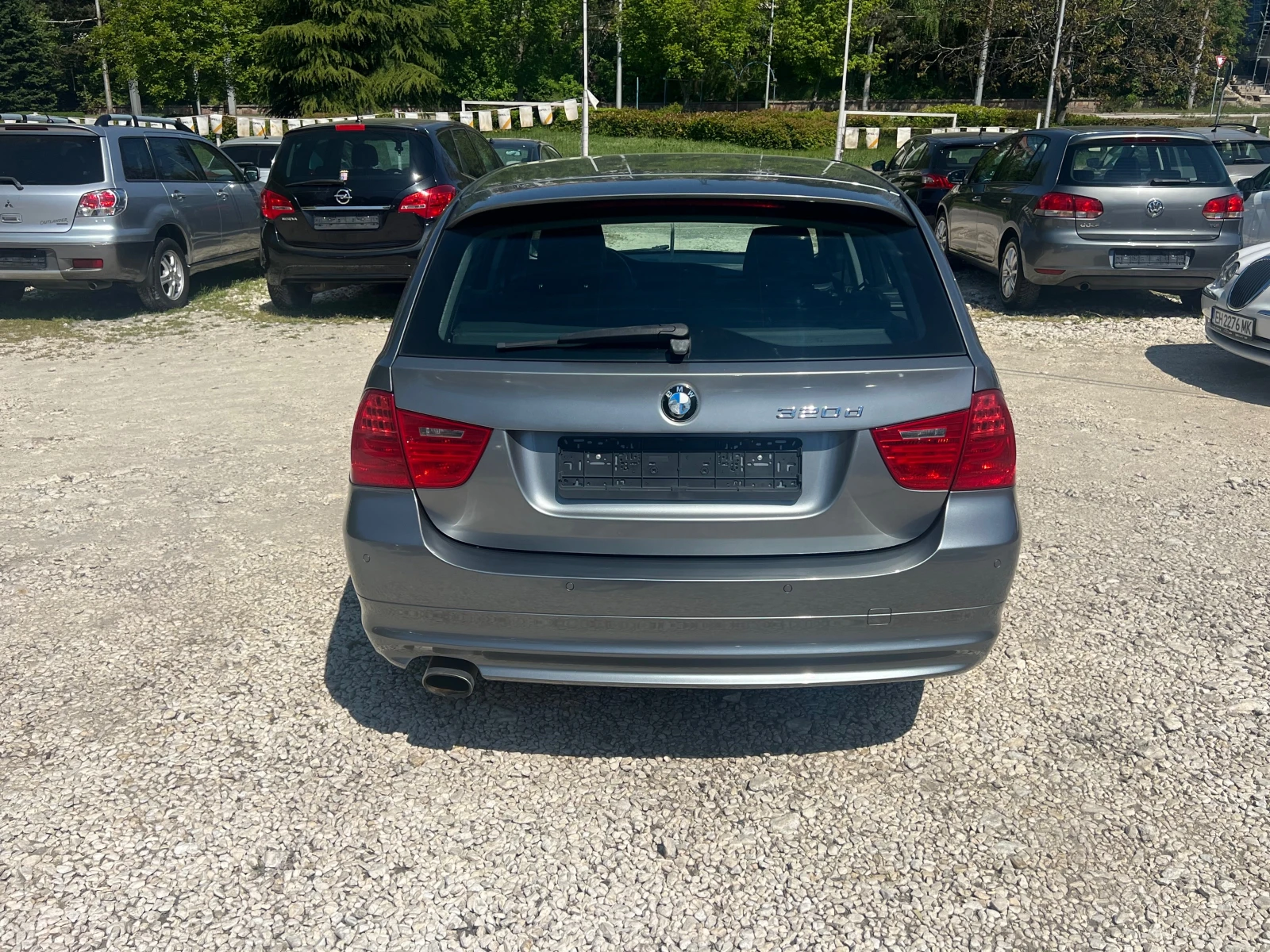 BMW 320 FaceLift кожа, снимка 4 - Автомобили и джипове - 54424342