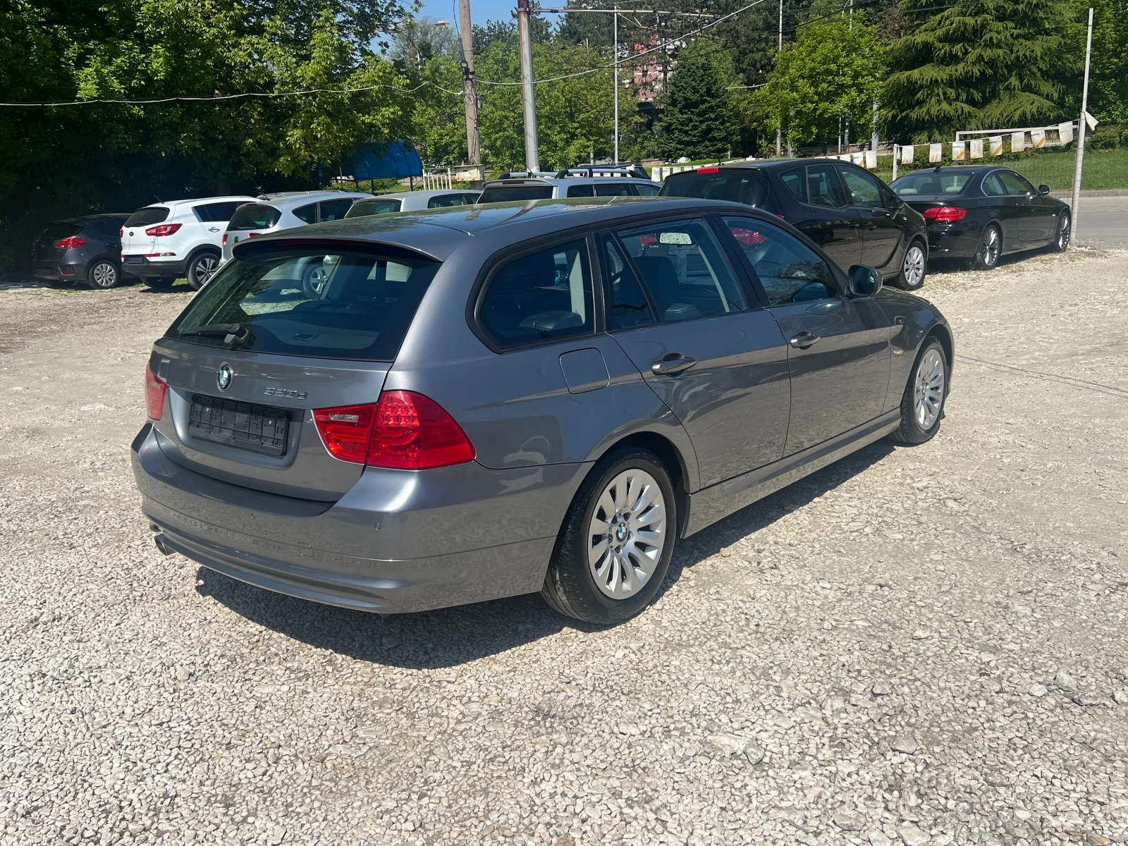 BMW 320 FaceLift кожа, снимка 3 - Автомобили и джипове - 54424342