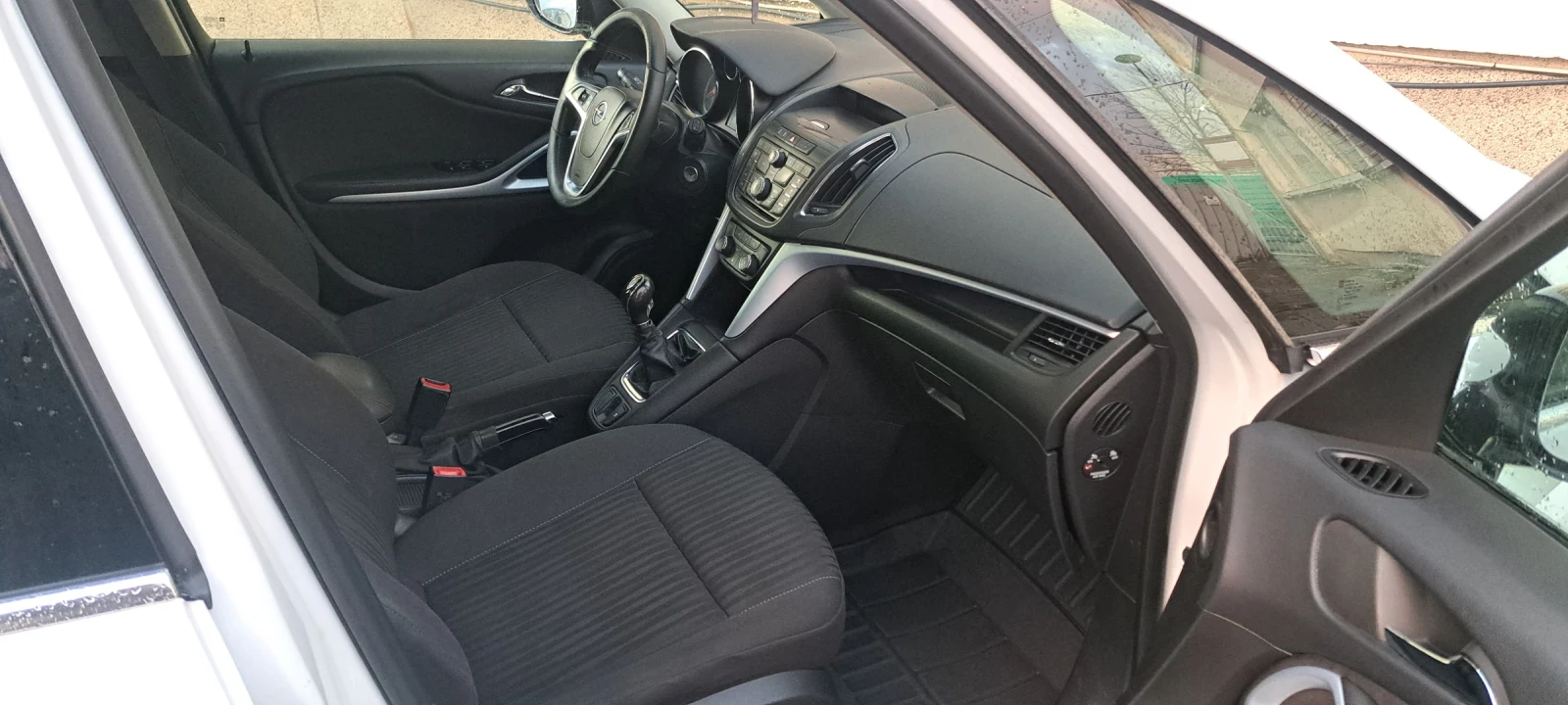 Opel Zafira, снимка 9 - Автомобили и джипове - 54621767