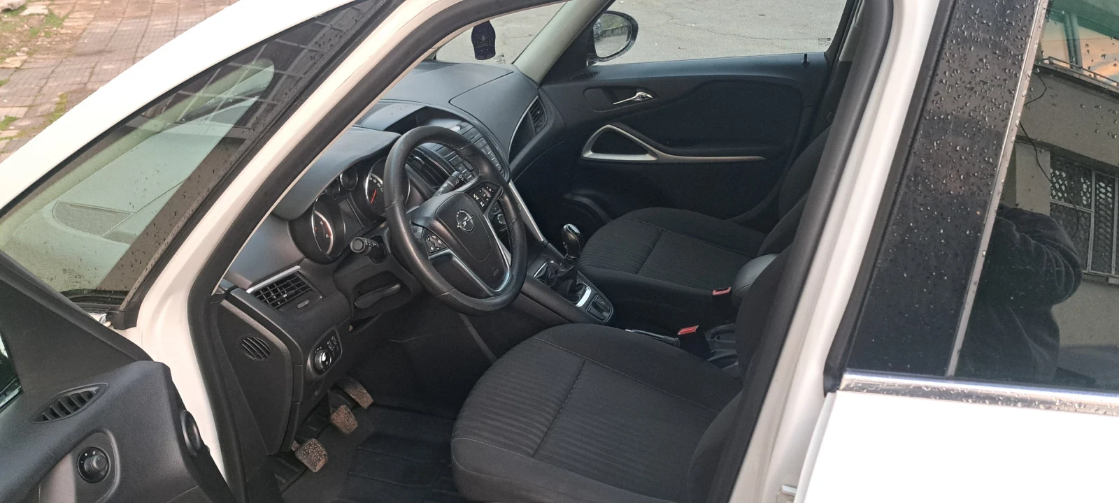 Opel Zafira, снимка 8 - Автомобили и джипове - 54621767