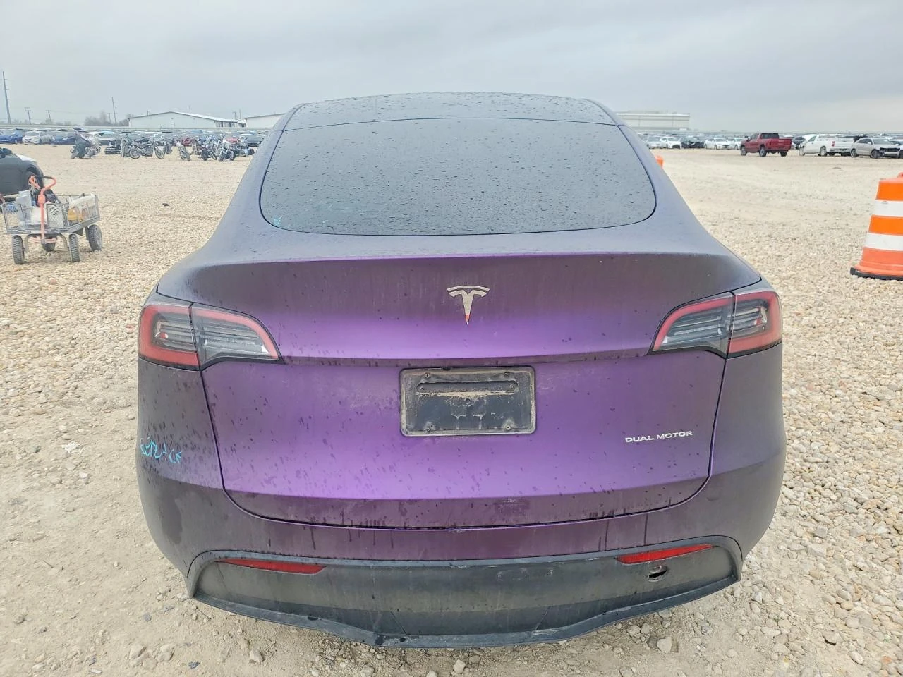 Tesla Model Y, снимка 6 - Автомобили и джипове - 54647714