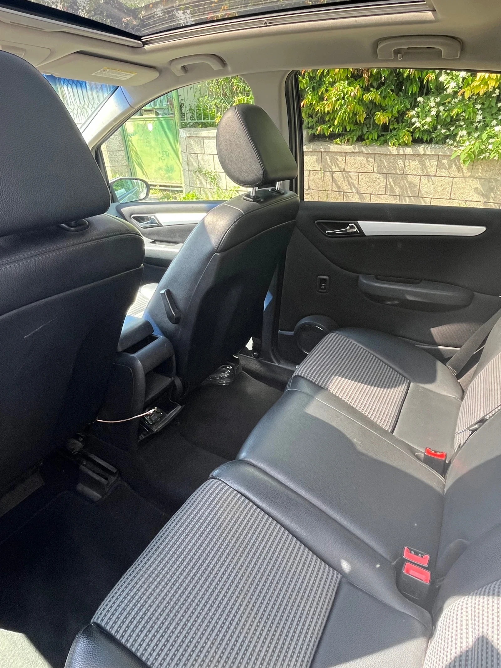 Mercedes-Benz B 200, снимка 8 - Автомобили и джипове - 55164784