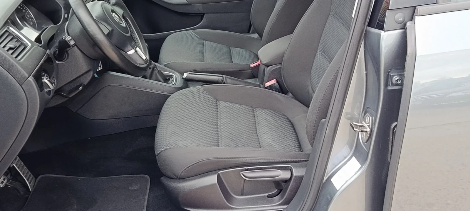 VW Jetta 1.6TDI | Mobile.bg � ����������� 10