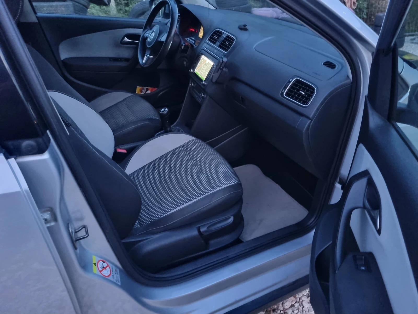 VW Polo 1.6TDI 90PS KROSS INDIVIDUAL  | Mobile.bg � ����������� 14