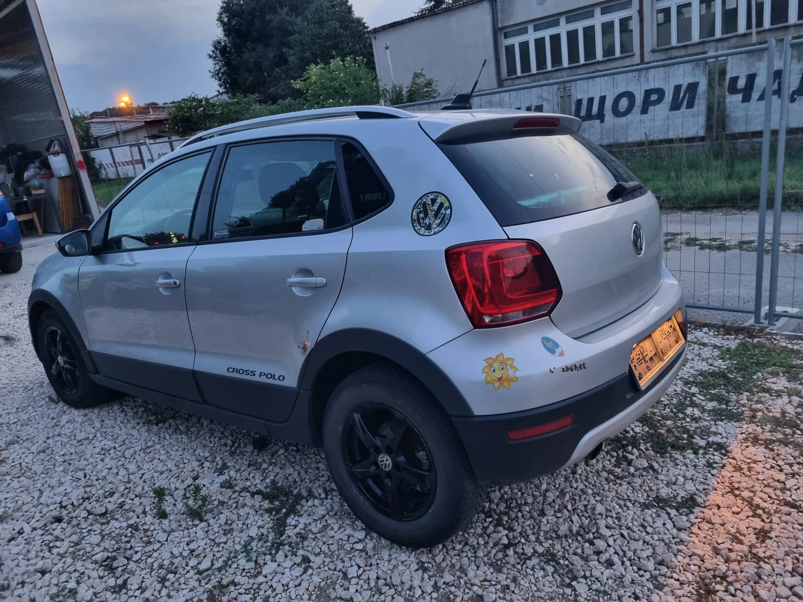 VW Polo 1.6TDI 90PS KROSS INDIVIDUAL  | Mobile.bg � ����������� 2