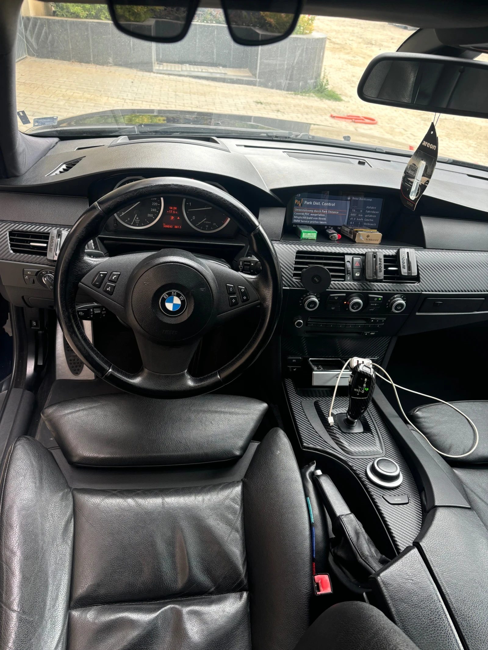 BMW 530, снимка 12 - Автомобили и джипове - 55408389