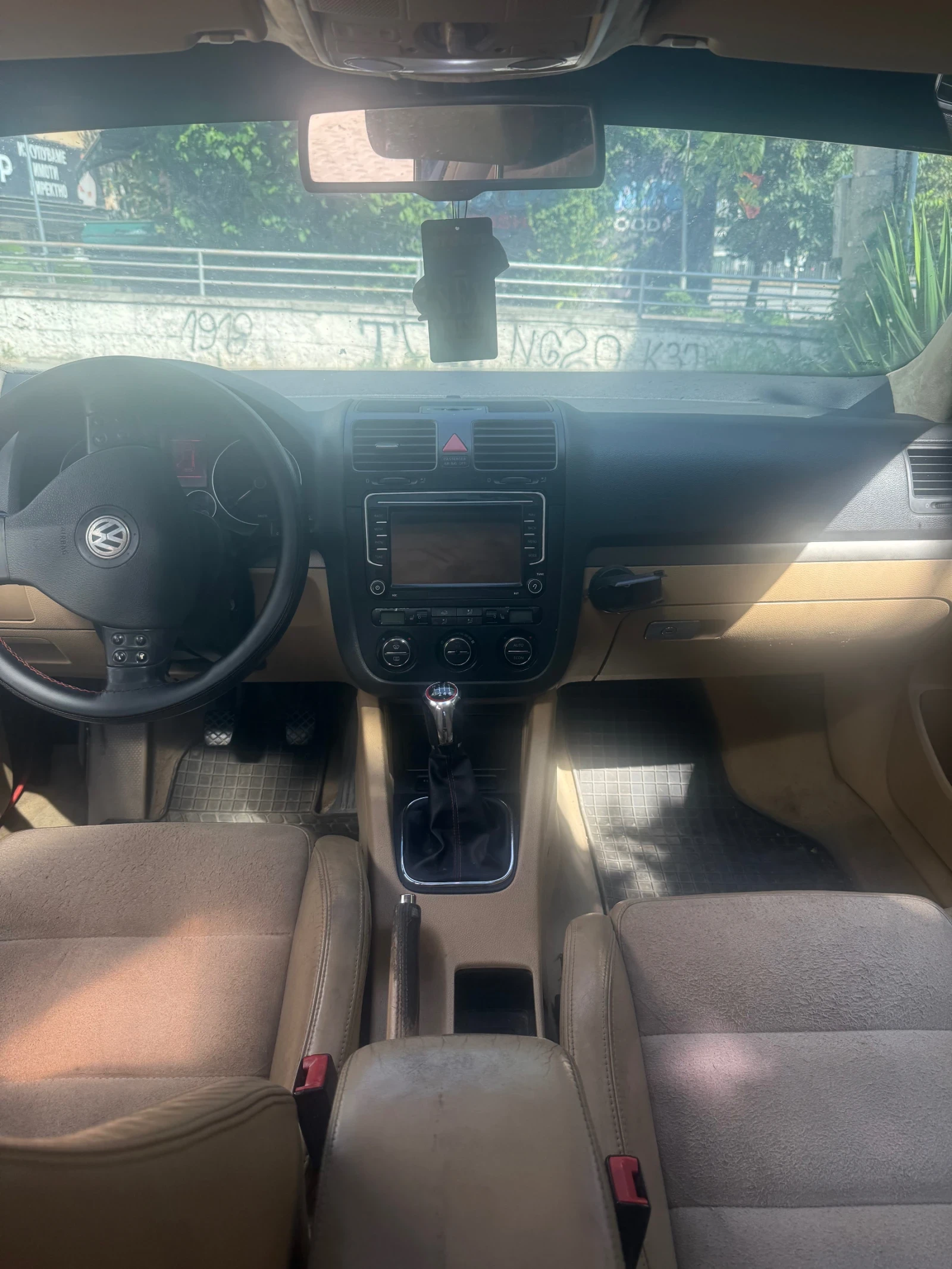 VW Golf 2.0FSI, снимка 7 - Автомобили и джипове - 55604827