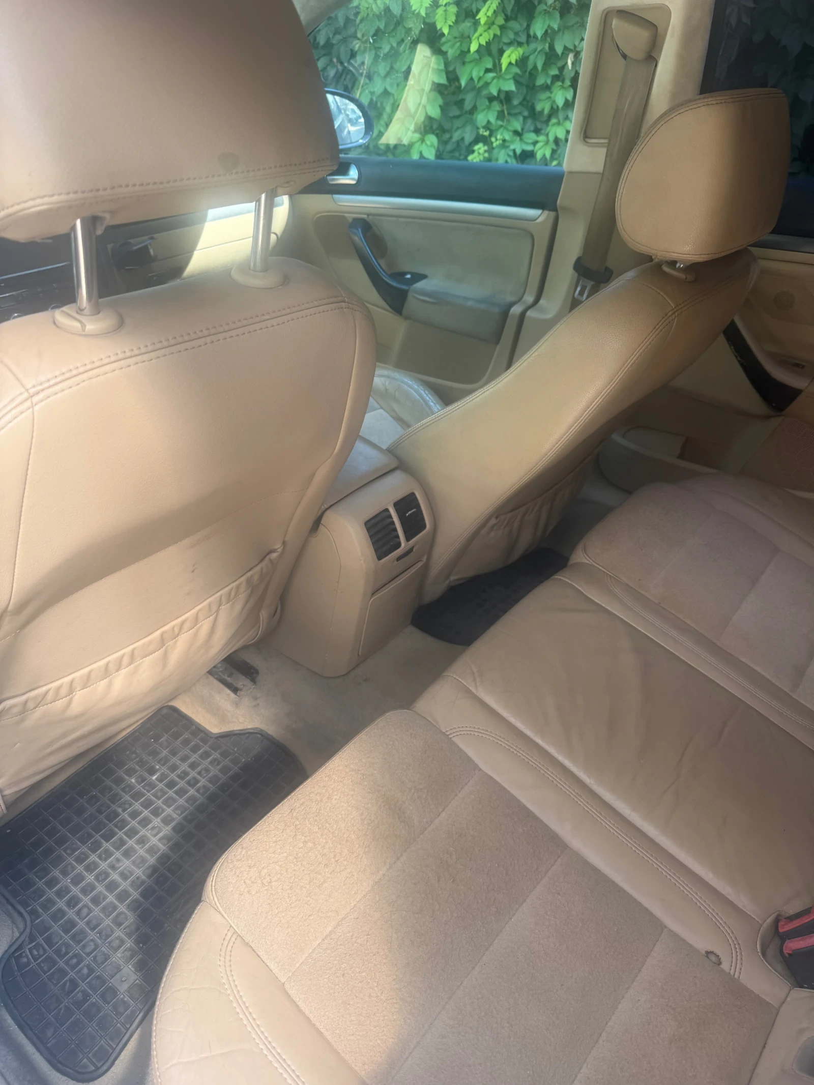 VW Golf 2.0FSI, снимка 8 - Автомобили и джипове - 55604827