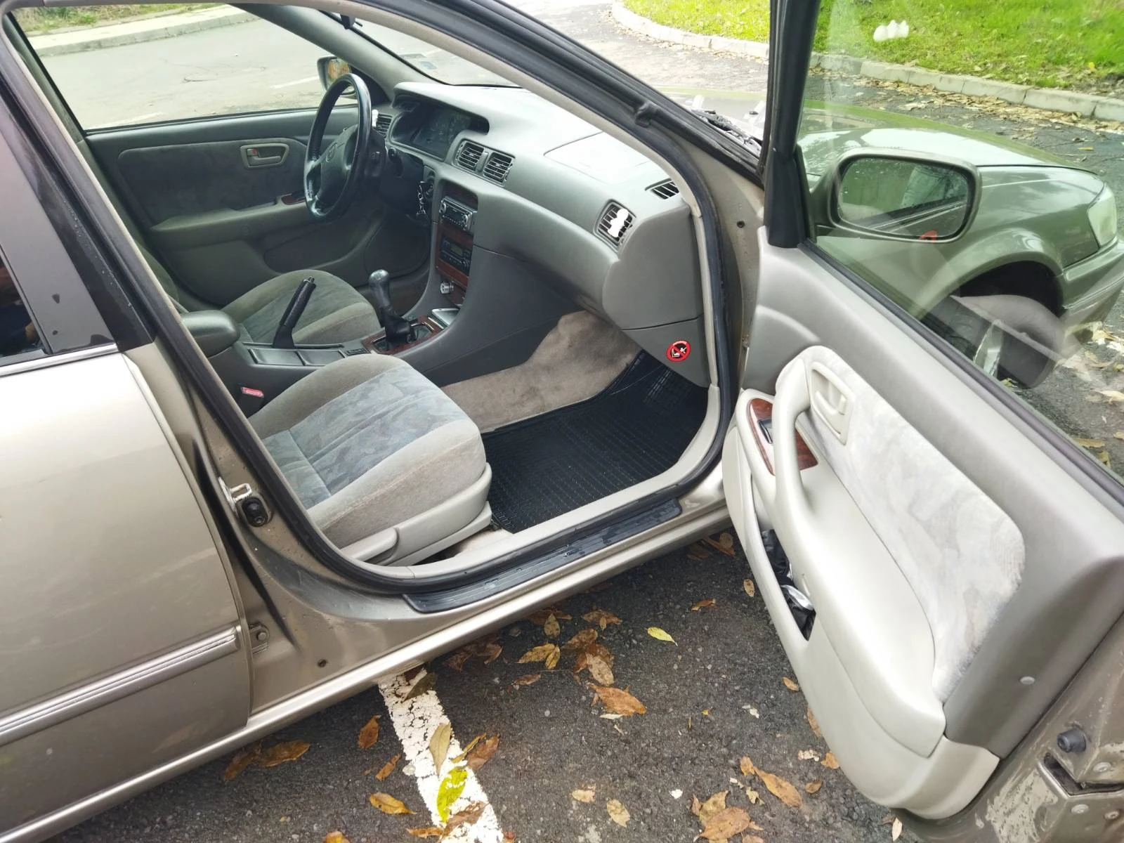 Toyota Camry, снимка 4 - Автомобили и джипове - 55616094