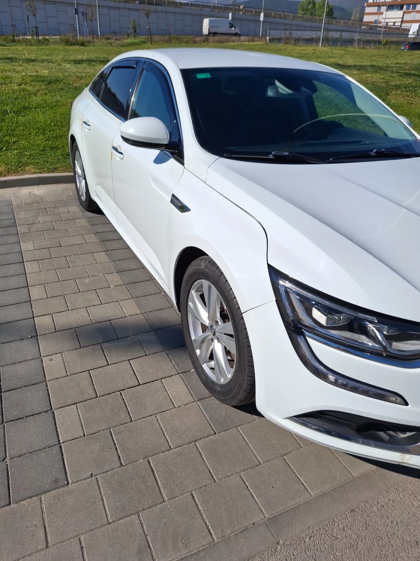 Renault Talisman, снимка 3 - Автомобили и джипове - 55657736