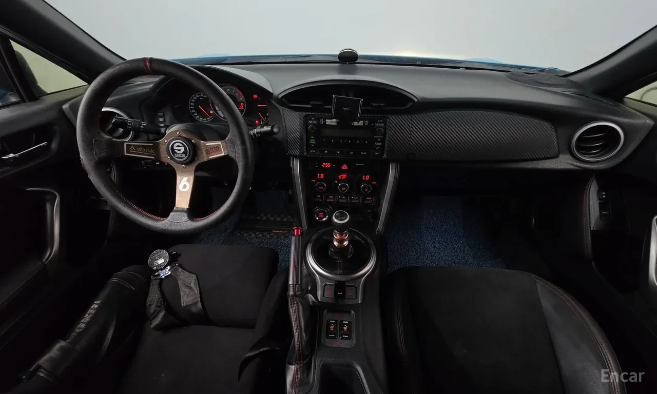 Toyota GT86 WIDEBODY | RECARO | SPARCO | 5 ТОЧКОВ КОЛАН, снимка 6 - Автомобили и джипове - 55921540
