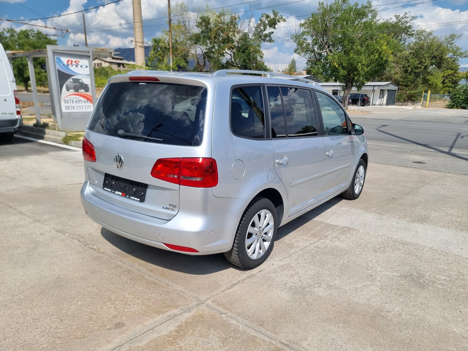 VW Touran 1.4-Navi-Automat-Euro-5B, снимка 5 - Автомобили и джипове - 55927595