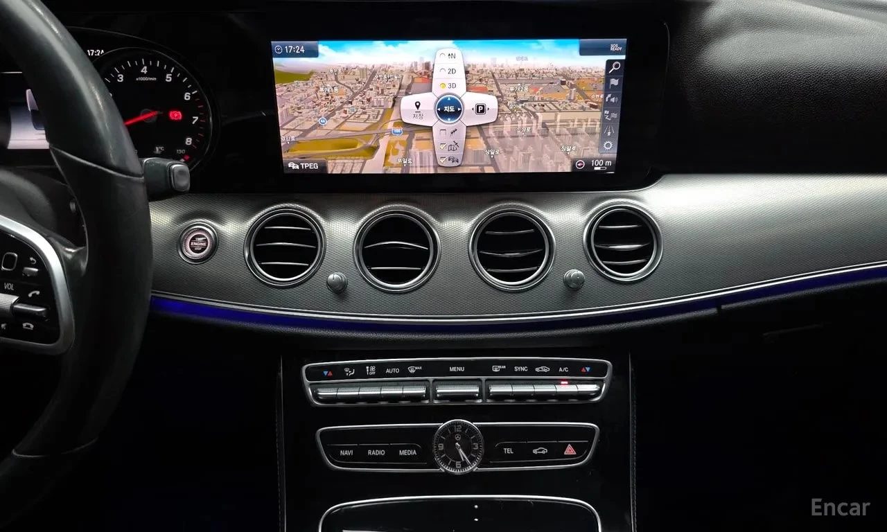Mercedes-Benz E 300 * АВТОКРЕДИТ БЕЗ ПЪРВОНАЧАЛНА ВНОСКА, снимка 15 - Автомобили и джипове - 55929980