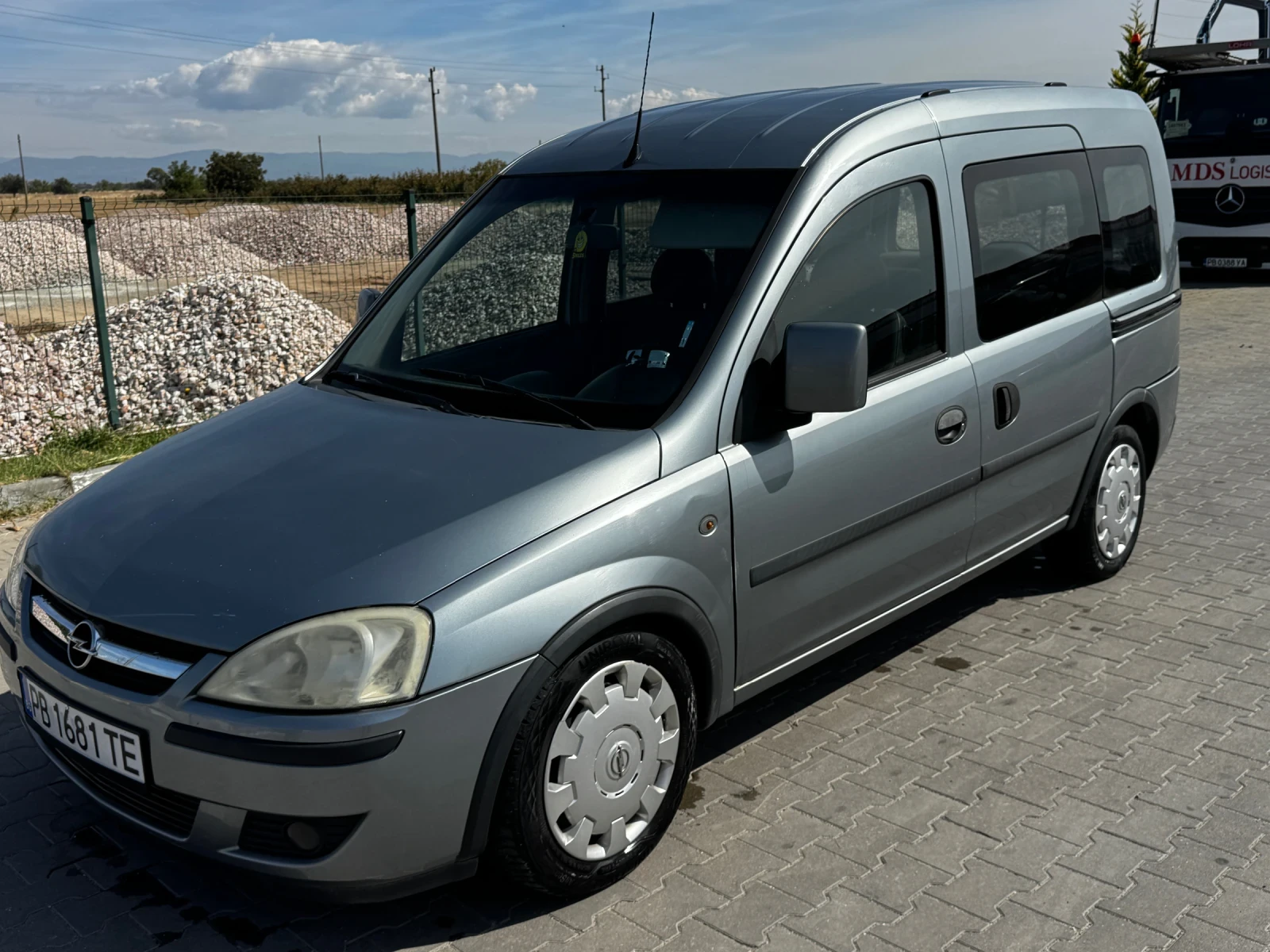 Opel Combo 1.7, снимка 2 - Автомобили и джипове - 56081002