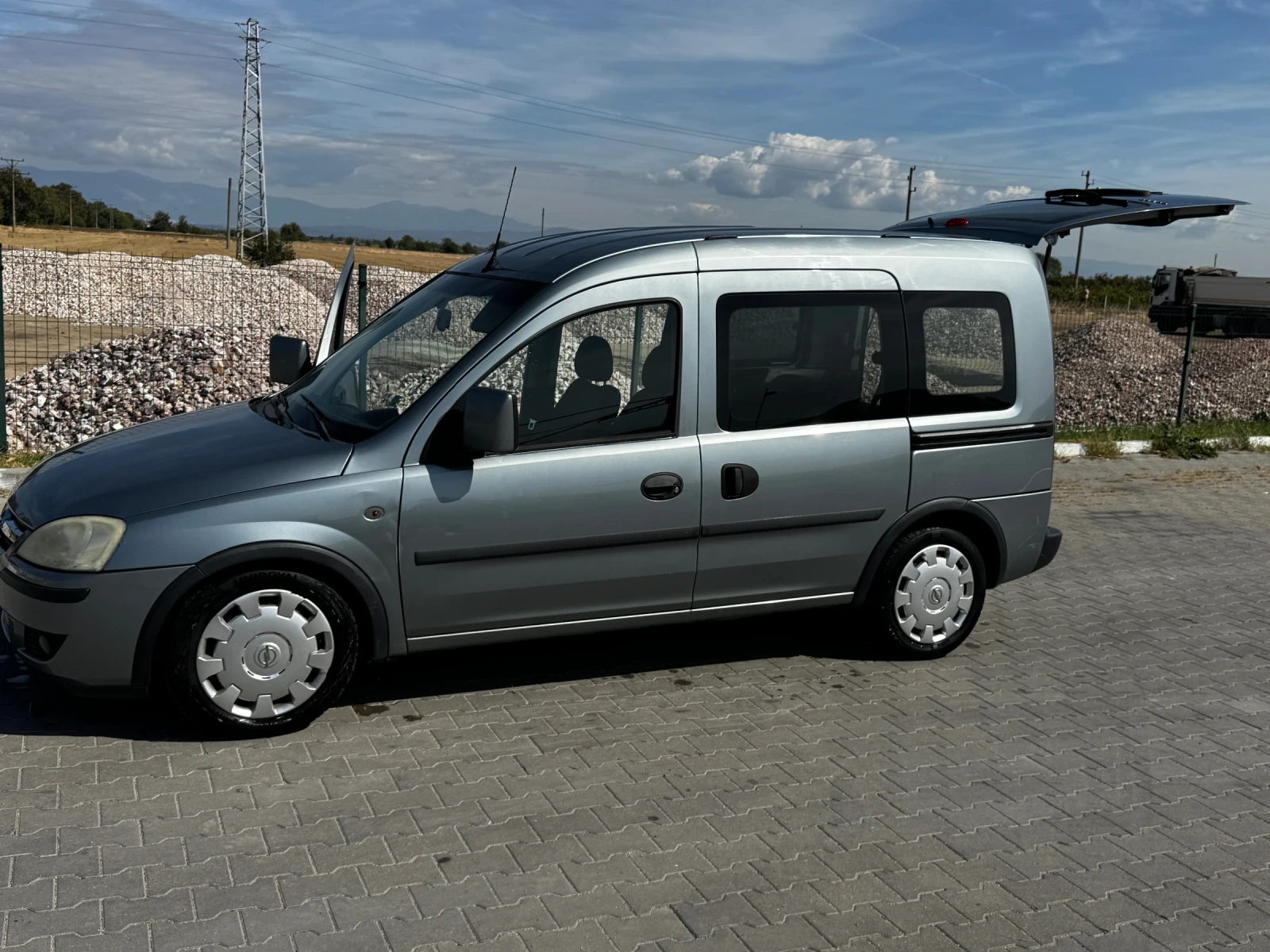 Opel Combo 1.7, снимка 5 - Автомобили и джипове - 56081002