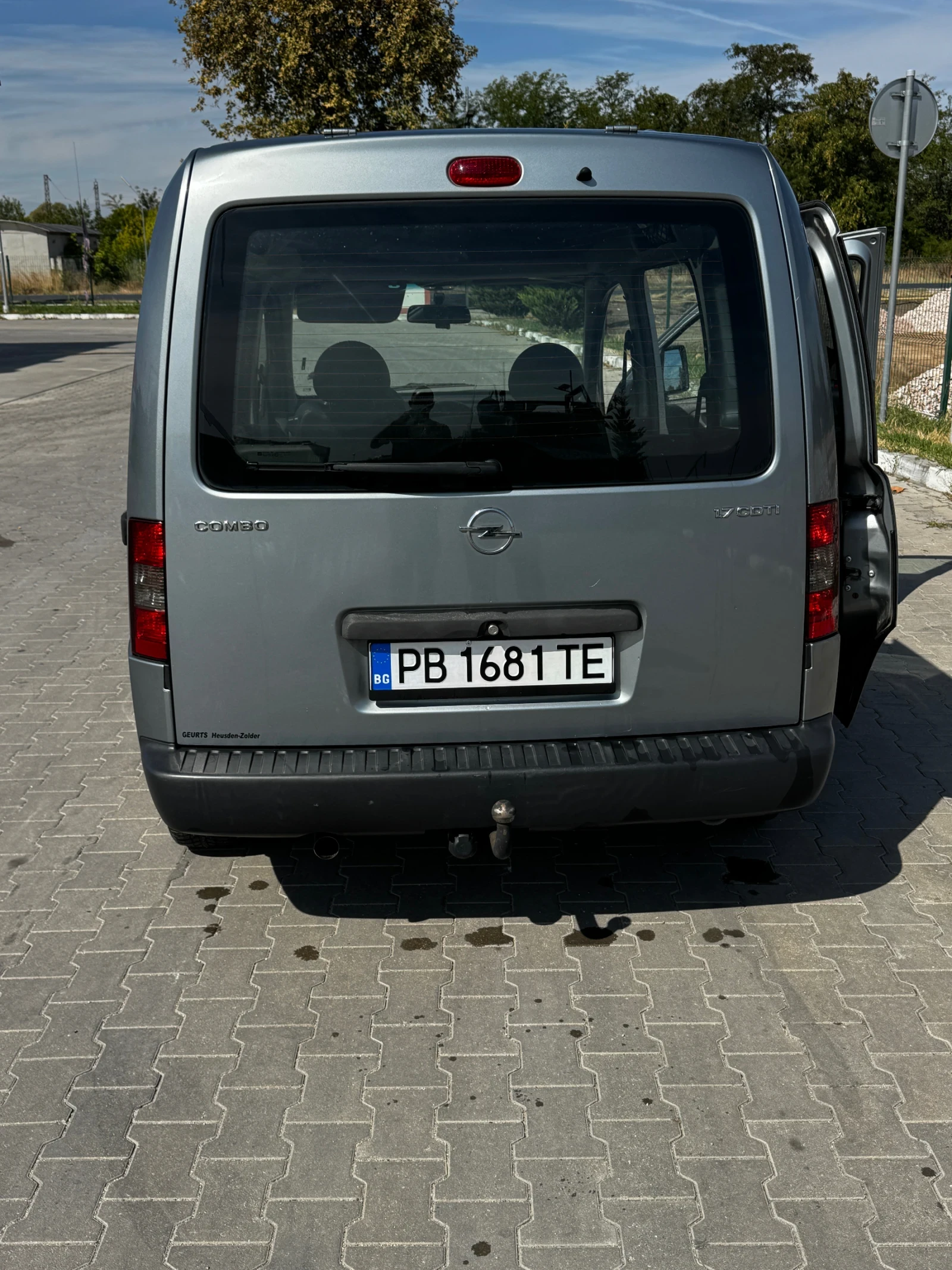 Opel Combo 1.7, снимка 4 - Автомобили и джипове - 56081002