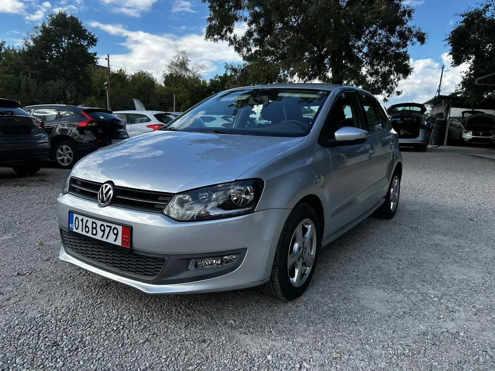 VW Polo 1.4 Бензин , снимка 2 - Автомобили и джипове - 56181366