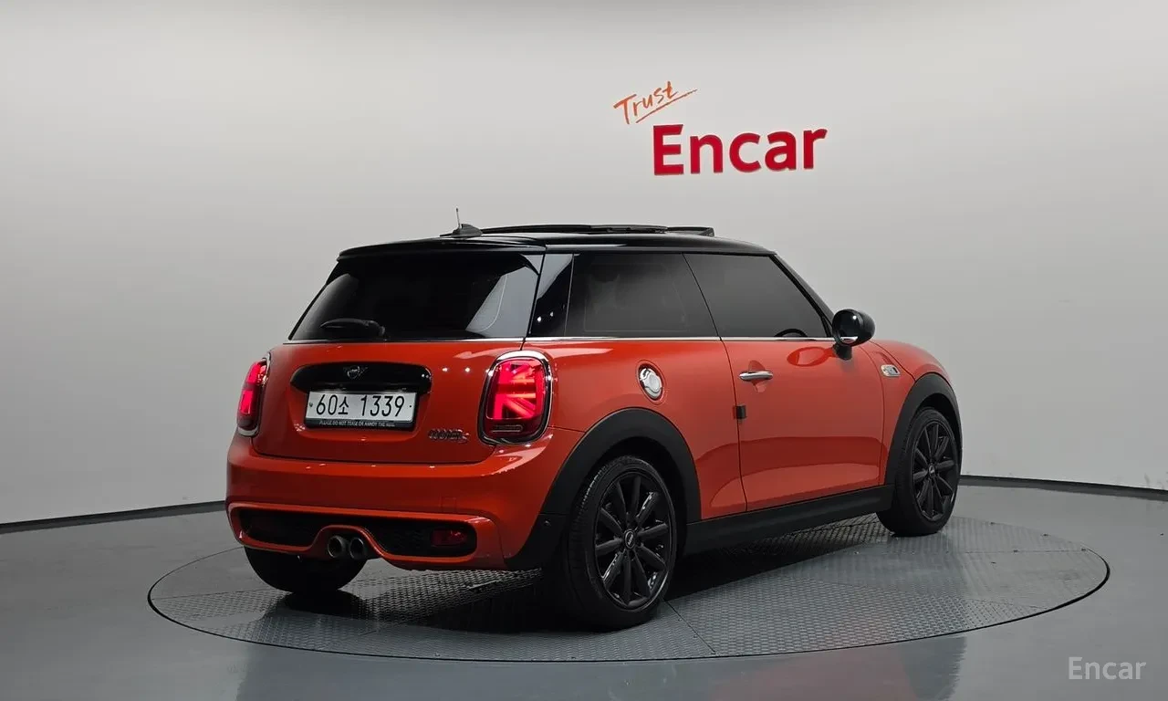 Mini Cooper S | 82, 658км !, снимка 2 - Автомобили и джипове - 56389128