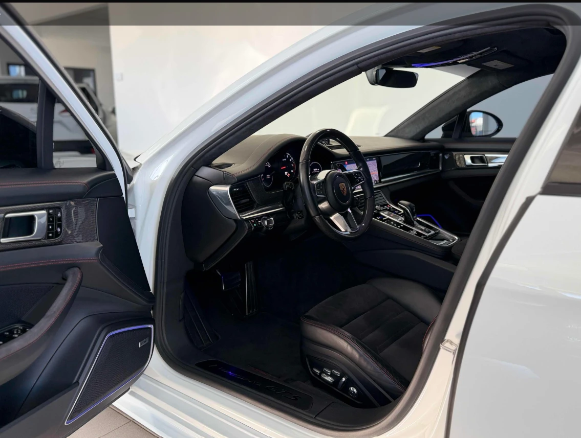 Porsche Panamera GTS * AWD, снимка 6 - Автомобили и джипове - 56636088
