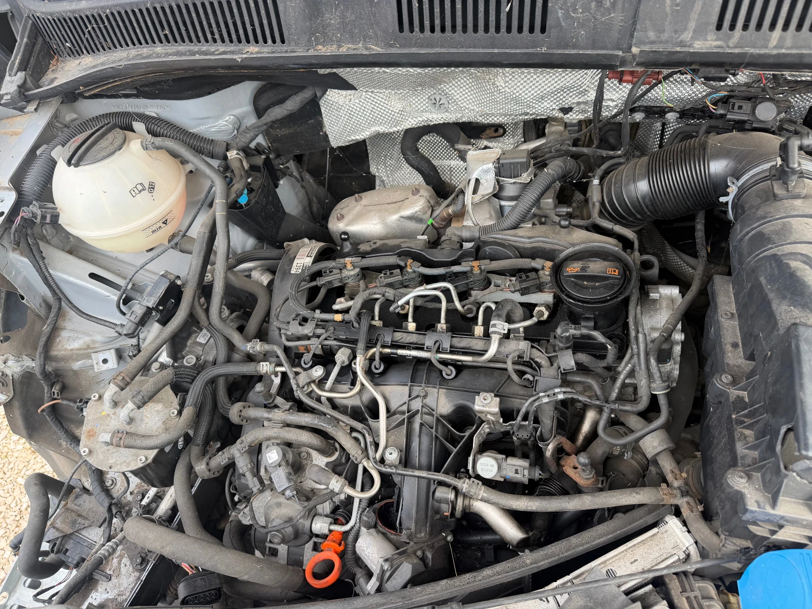 Seat Alhambra 2.0TDI, снимка 14 - Автомобили и джипове - 56718744