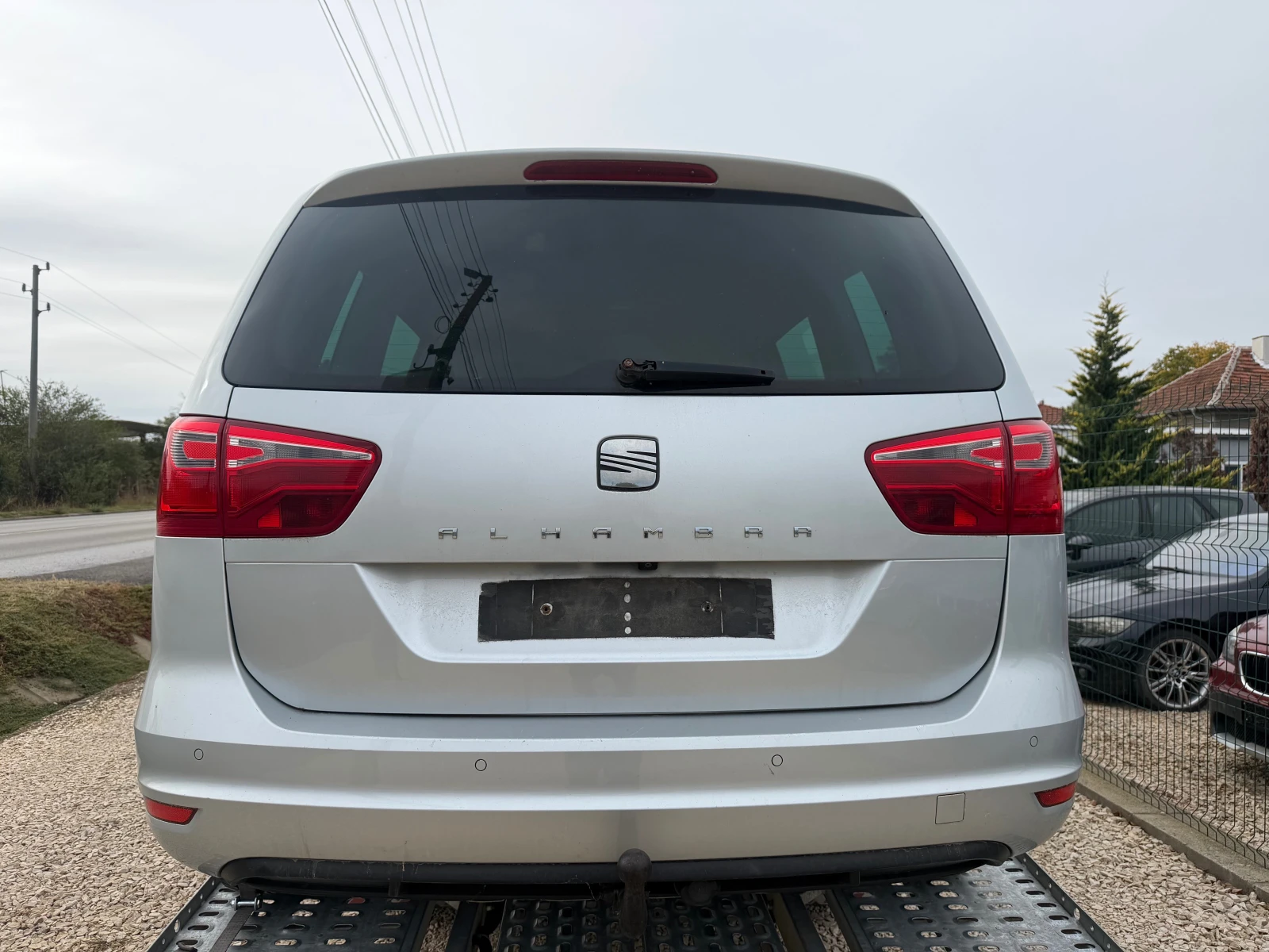 Seat Alhambra 2.0TDI, снимка 3 - Автомобили и джипове - 56718744
