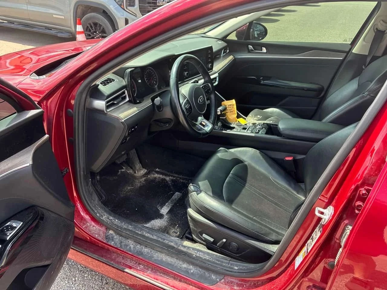 Kia K5, снимка 11 - Автомобили и джипове - 56727587