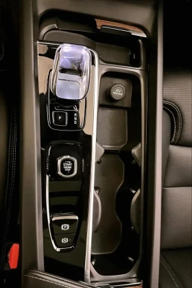 Volvo XC60 B5 ULTIMATE B&W ЦЕНА ДО БЪЛГАРИЯ АВТОКРЕДИТ, снимка 15