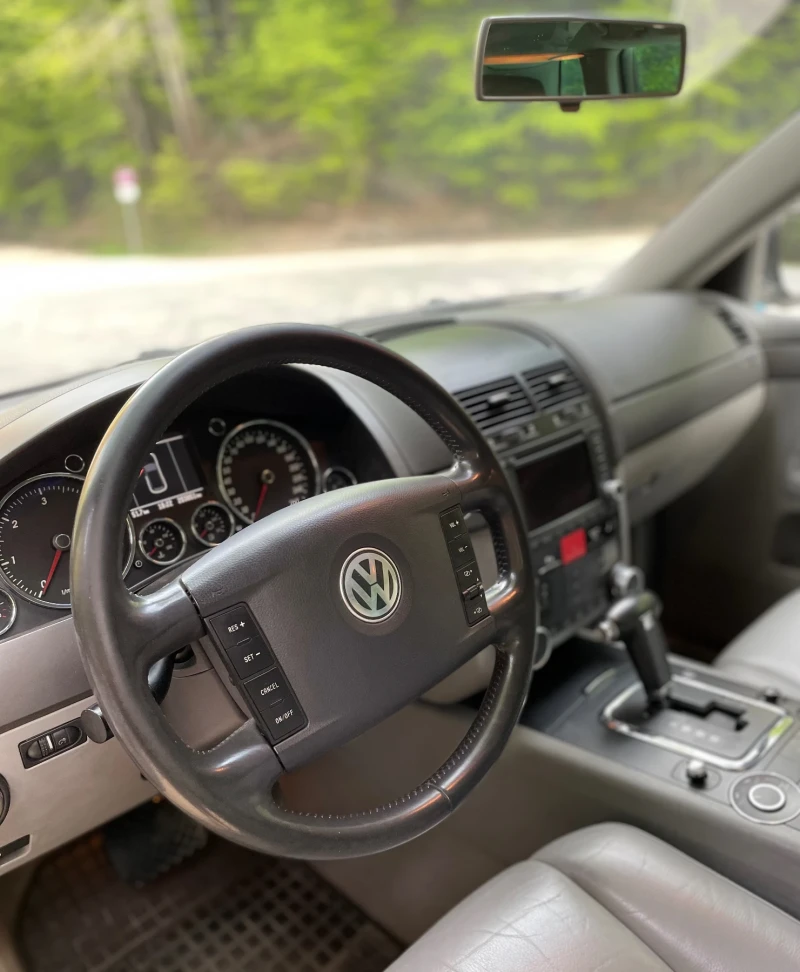 VW Touareg 3.0 TDI V6, снимка 6 - Автомобили и джипове - 47919838