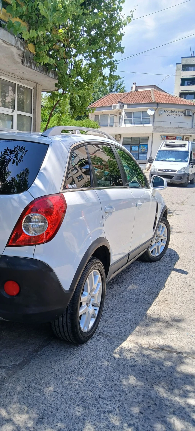 Opel Antara, снимка 13 - Автомобили и джипове - 50550233