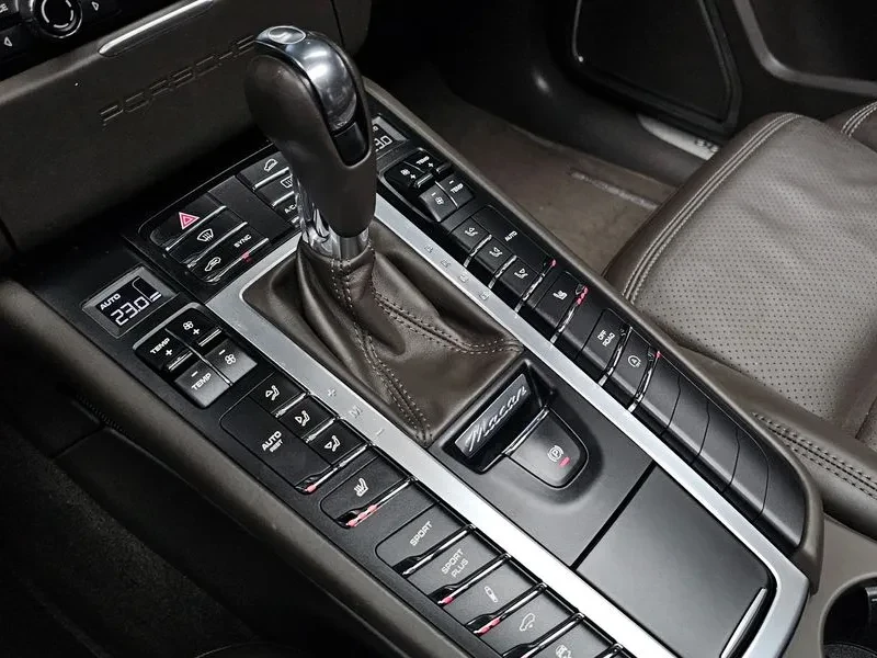 Porsche Macan 3.6 Turbo 95B, снимка 9 - Автомобили и джипове - 55690142