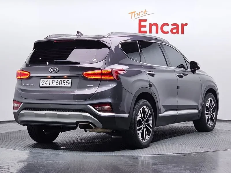 Hyundai Santa fe 2.0 4WD PRESTIGE, снимка 2 - Автомобили и джипове - 55801348